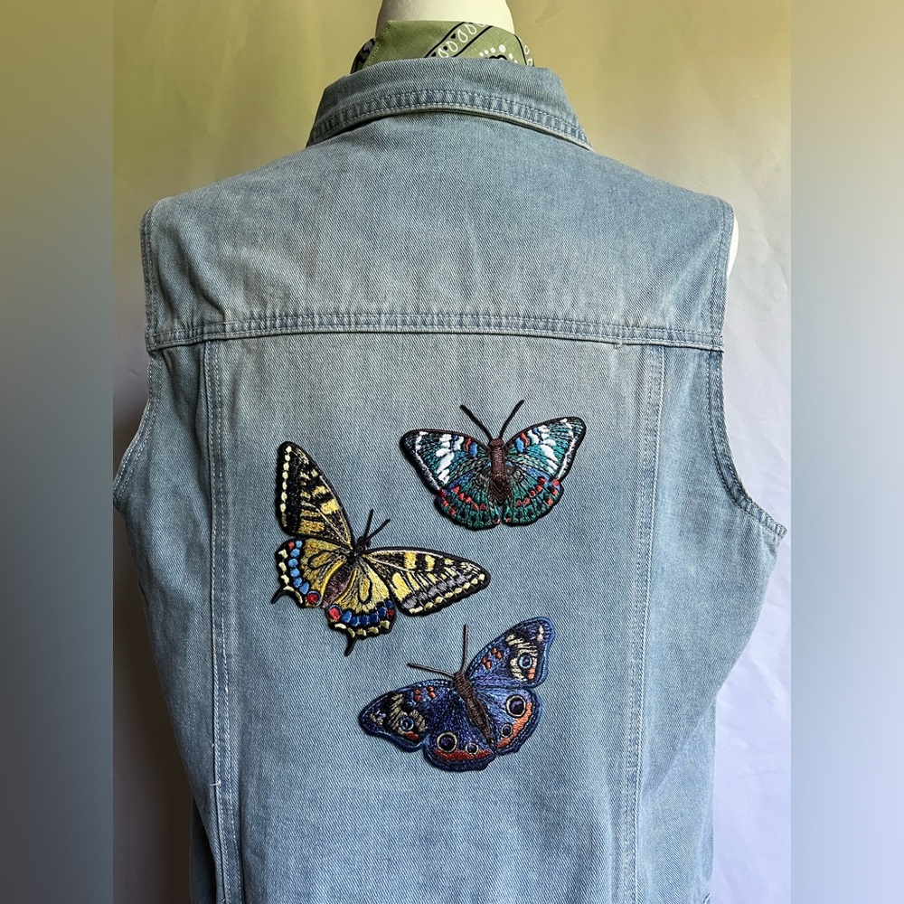 🩷One-of-a-kind Denim Vest💛Butterflies🩷